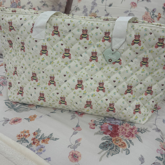 honey bee large tote bag