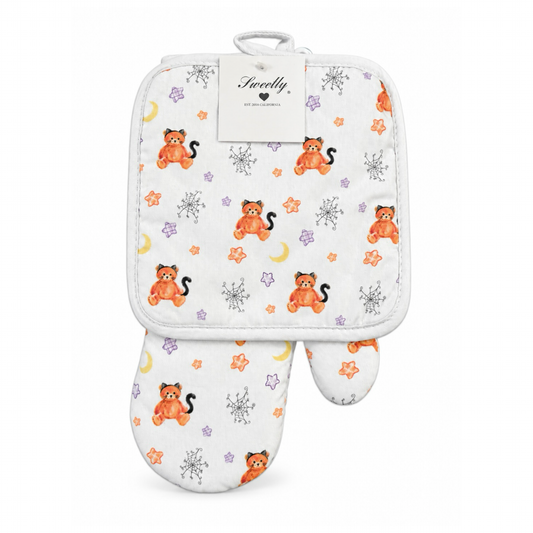 Halloween sweetly mitt and pot holder