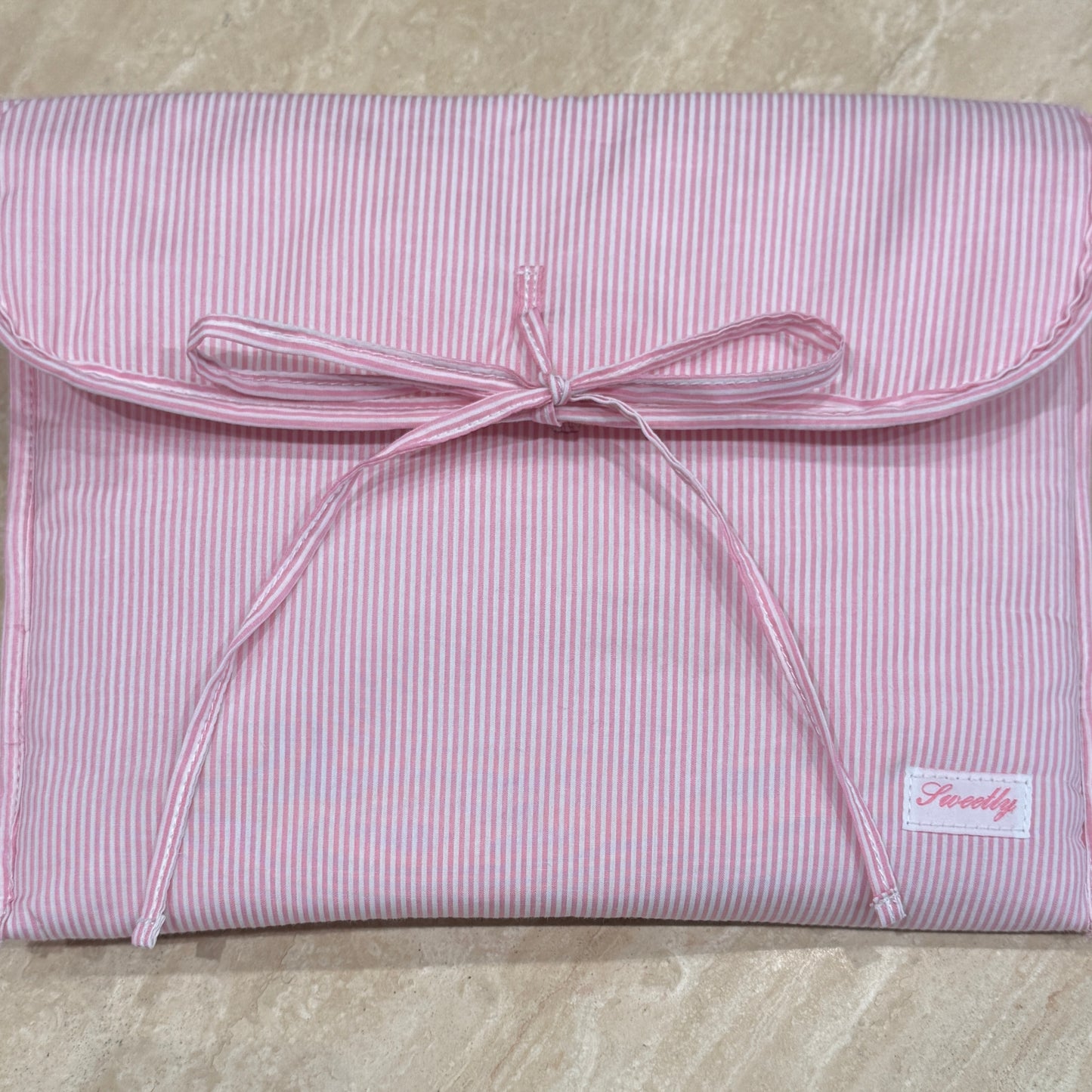sweet envelope laptop pouch