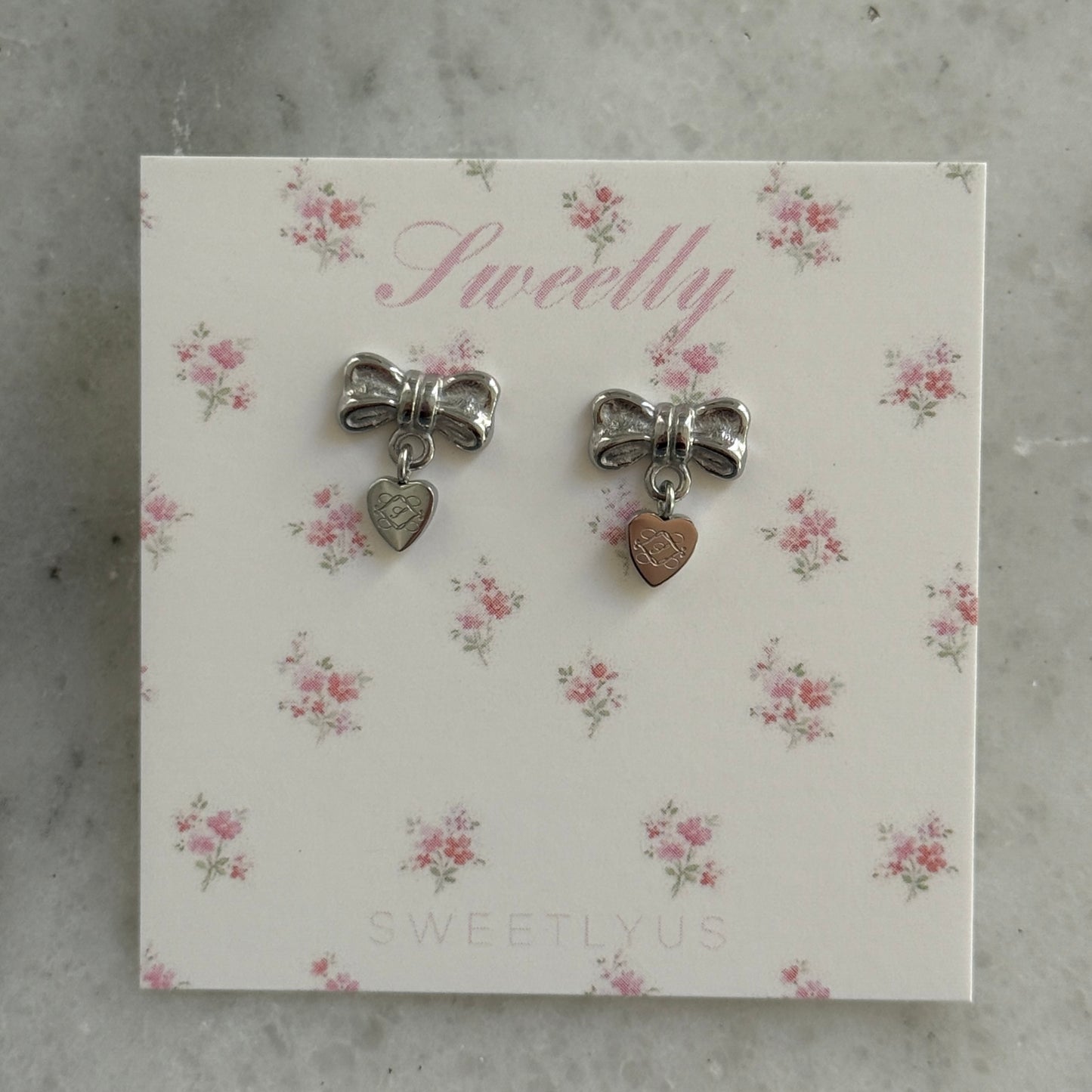 classic bow stud earrings